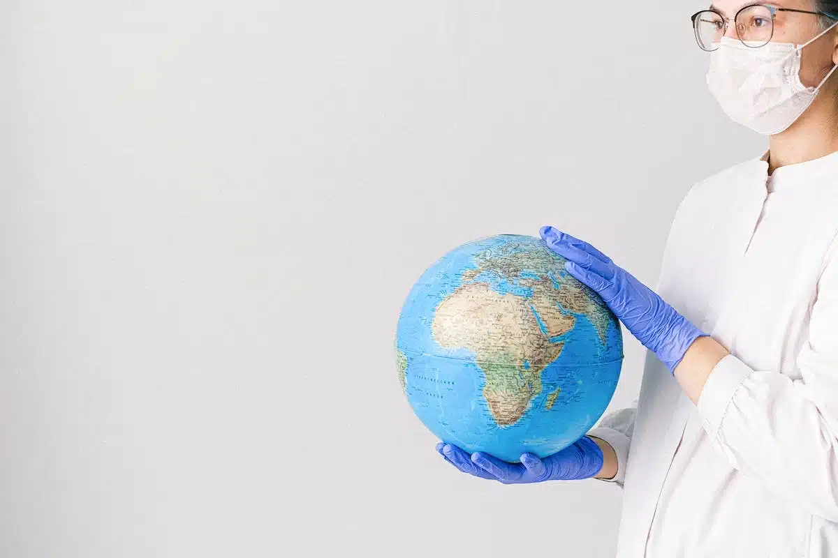 Analyse comparative des systèmes de santé mondiaux : perspectives uniques sur la gestion de la santé publique
